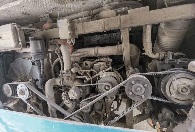 Penggerak Tangan Kanan Kelas Satu Yutong Bus ZK6122H 51 Seater Rear Engine Coach Luxury