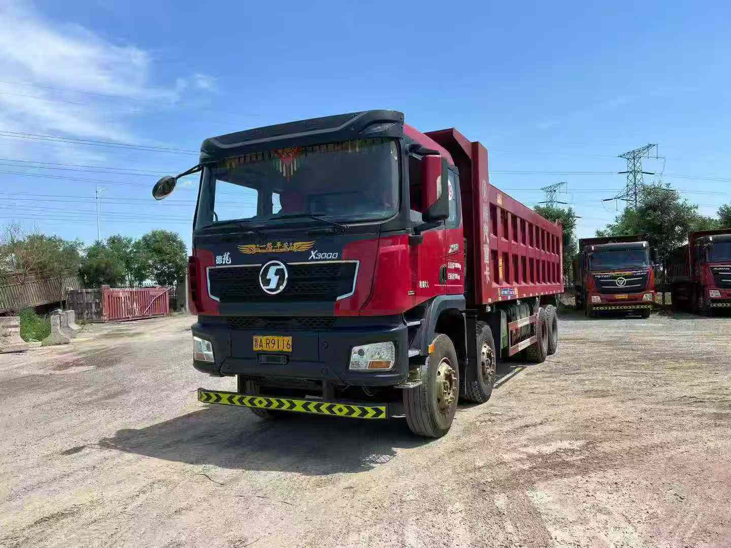 8x4 bekas Truk Tipper Dump Shacman X3000 Weichai 500hp Truk Dumper ...