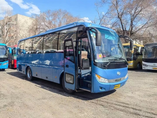 Lebih Tinggi KLQ6898 Digunakan Bus Tangan Kiri Drive 35seater Mesin Yuchai Untuk Transportasi
