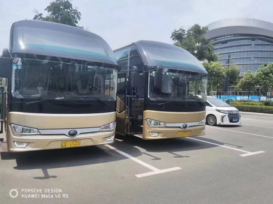 2018 Tahun 54 Kursi Digunakan Yutong Bus ZK6128 Coach Bus Diesel Engine Airbag Suspension