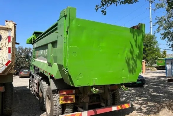 Truk Dumper Bekas HOWO Sino Dump Truck 8×4 Drive Mode Truk Mesin Diesel Bekas