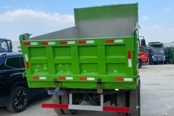 Mining Dump Truck 150hp 4×2 Warna Hijau SHACMAN SX3310 Fast Gearbox Rated Load 15.37t