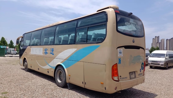 Bus Perjalanan Bekas Warna Pink 51 Kursi AC 11 Meter Kompartemen Bagasi Besar Tangan Kedua Yutong ZK6110