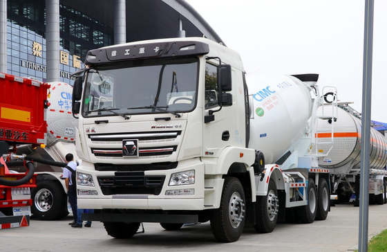 Truk Pengaduk Beton Transit 8×4 Drive Mode 8 Cement Tanker Weichai 350hp Lhd