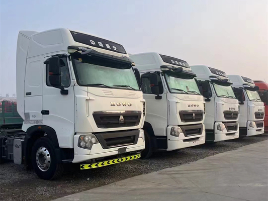 Digunakan Sino Truck Howo 10 Roda T7H Traktor Kepala Pria Mesin 480hp Kabin atap tinggi Dengan A / C