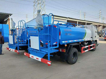 Dongfeng Digunakan Tanker Minyak 7350 × 2470 × 2710mm Kapasitas Tangki 10000L Dengan Motor Diesel Merah