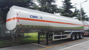 Trailer Tanker Stainless Steel 45000L Merek LINGYU Untuk Transportasi Minyak