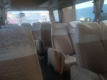 2012 Coaster Brand Second Hand Bus 29 Kursi Mesin Bensin Tanpa Kecelakaan