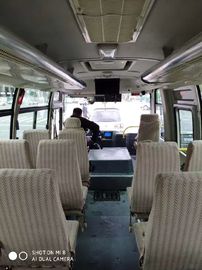 Drive Sisi Kiri Hijau Bus Pariwisata Tangan Kedua 35 Kursi Diesel Euro IV 8045mm Panjang