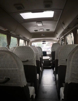 2017 Tahun 23 Kursi Bensin Bekas Toyota Coaster Bus Bekas Mini Coach Bus
