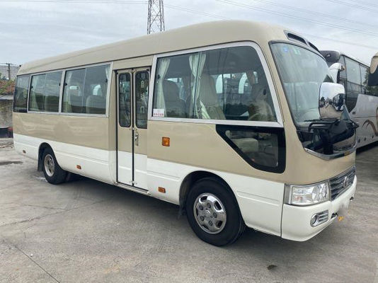 Bus Coaster Bekas Toyota untuk Mesin Afrika Gaosilne 2TR 108KW 23 Kursi Penggerak Tangan Kiri