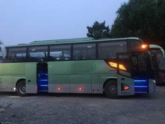 Bus Kinglong Pintu Ganda Digunakan Bus Pelatih 51 Kursi Sasis Airbag XMQ6113 Mesin Belakang Yuchai