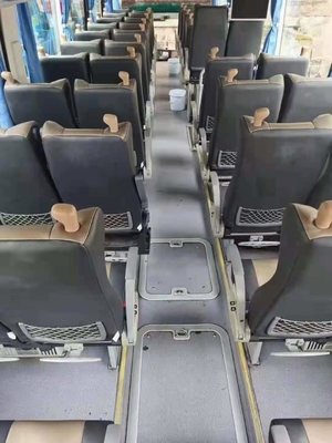 Bus Bekas Tahun 2018 Yutong Bus Perjalanan Bekas Zk6122 50 Kursi Lhd Mendukung Diesel A / C Warna Emas
