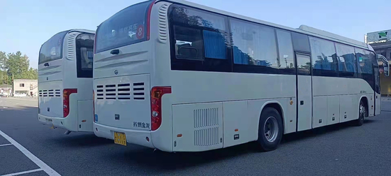 Bus Lebih Tinggi Di Tanzania KLQ6129 Yutong Bus Pelatih Lama Bekas 65 Kursi Mesin Depan RHD Tata Letak 2+3 Bus Toyota Coaster
