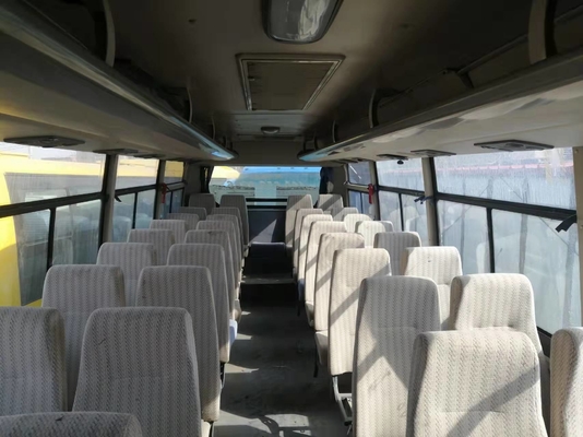 43 Kursi 6932d Bus Yutong Bekas 9300mm Bus Pelatih Mesin Depan Bekas