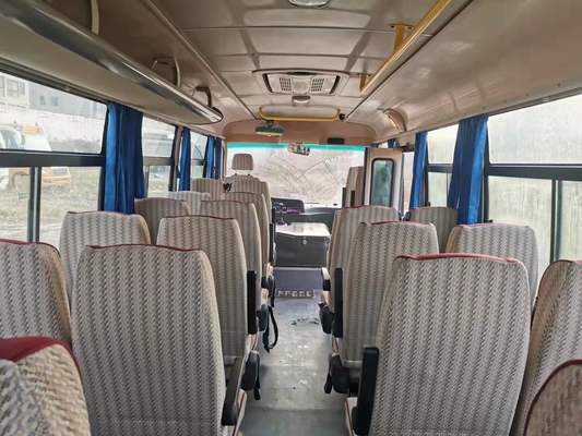 Drive Tangan Kiri Bekas Bus Kota Mewah Yutong Bahan Bakar Diesel 30 Kursi Mesin Depan
