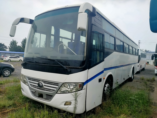 Bus Yutong Bekas Tahun 2018 Buatan China Bus Pelatih LHD Diesel Bekas Digunakan Bus Mesin Depan 51 Kursi Putih