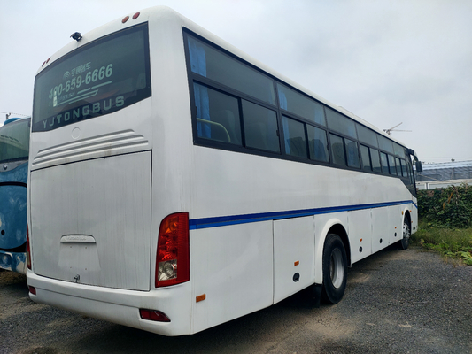 Bus Yutong Bekas Tahun 2018 Buatan China Bus Pelatih LHD Diesel Bekas Digunakan Bus Mesin Depan 51 Kursi Putih