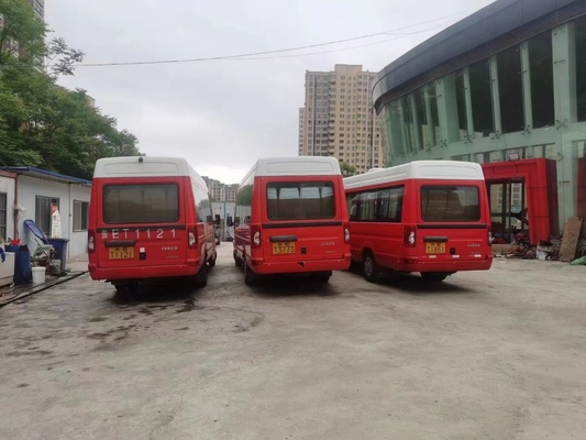 Baru Kedatangan 2017 Tahun 19 Kursi Iveco Digunakan Bus Bekas Minibus 129Hp Diesel